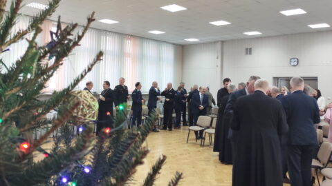 29 grudnia w Starostwie Powiatowym odbyło się spotkanie opłatkowe radnych Rady Powiatu w Tomaszowie Lubelskim, przedstawicieli samorządów powiatu, dyrektorów jednostek organizacyjnych powiatu straży pożarnej, straży granicznej i policji.