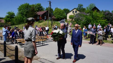 Uroczystości patriotyczno-religijne w Róży