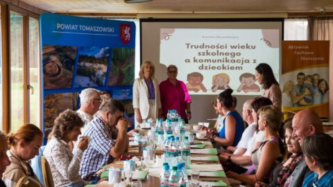 Szkolenie dla rodzin zastępczych funkcjonujących w powiecie tomaszowskim