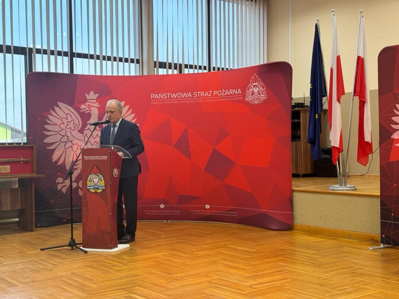 Uroczysta zbiórka z okazji zdania obowiązków Komendanta powiatowego PSP