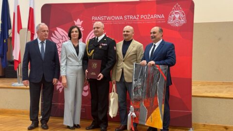 Uroczysta zbiórka z okazji zdania obowiązków Komendanta powiatowego PSP