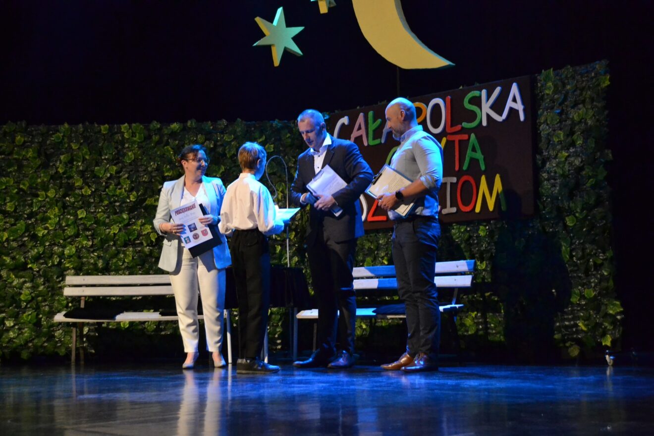 Cała Polska czyta dzieciom