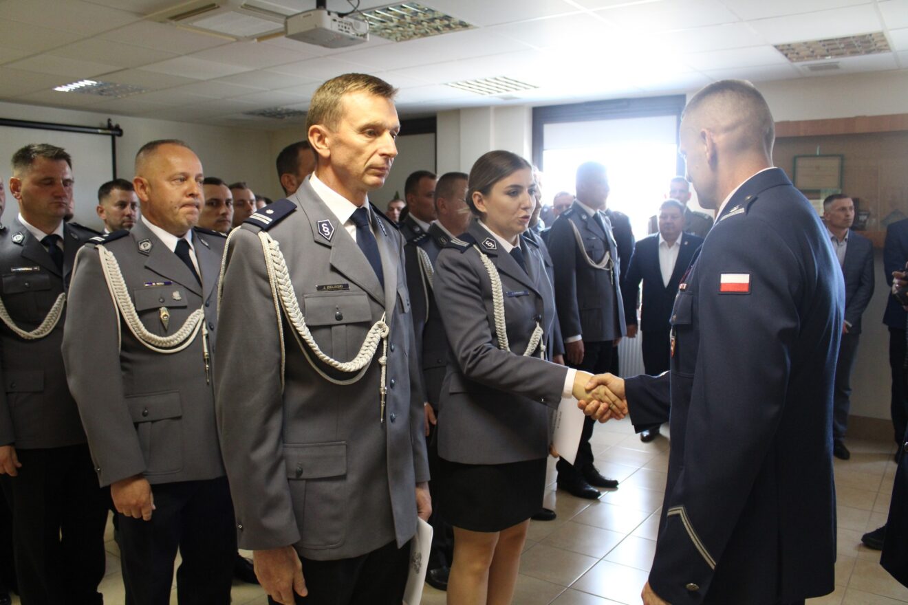 Awanse u policjantów w dniu ich święta