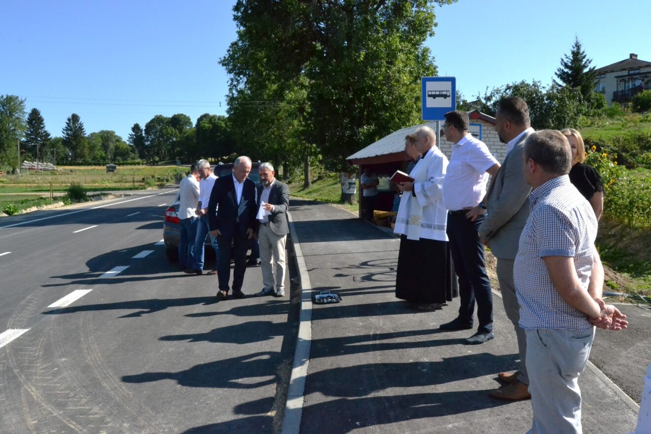 Przebudowali drogę z Rzeplina do Nowosiółek