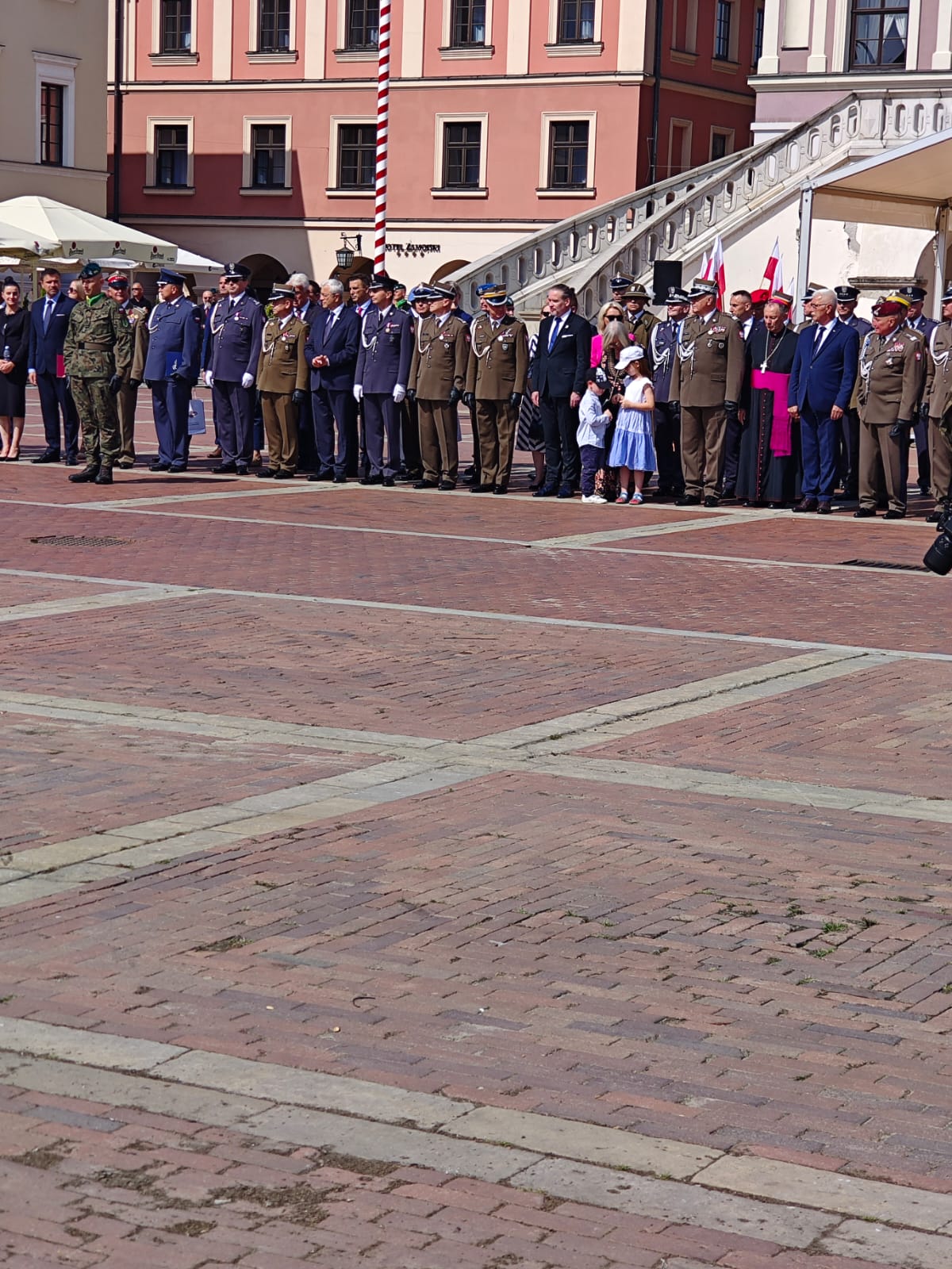 Wręczenie sztandaru Wojska Polskiego dla 18. Pułku Przeciwlotniczego im. gen. bryg. Feliksa Kamińskiego