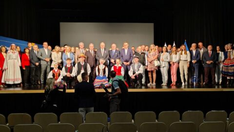 19 września 2024 r w Tomaszowskim Domu Kultury odbyło się XVI Posiedzenie Komitetu Monitorującego Fundusze Europejskie dla Lubelskiego 2021-2027. Powiat Tomaszowski reprezentował Henryk Karwan - Starosta Tomaszowski.