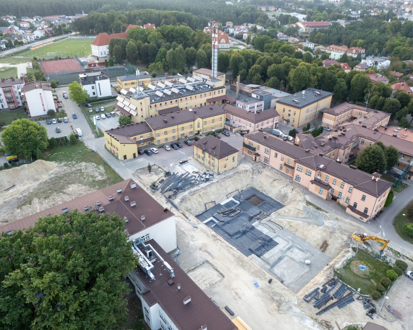 Spotkanie zespołu koordynującego budowę centralnego bloku operacyjnego w SP ZOZ 