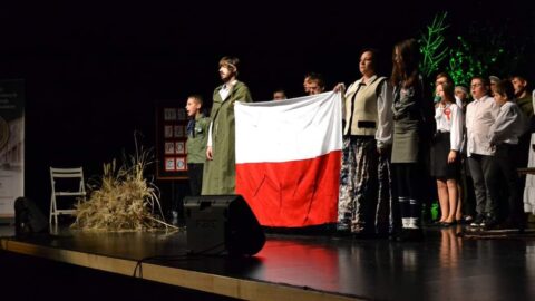 VIII Powiatowo-Szkolny Przegląd Pieśni Patriotycznej