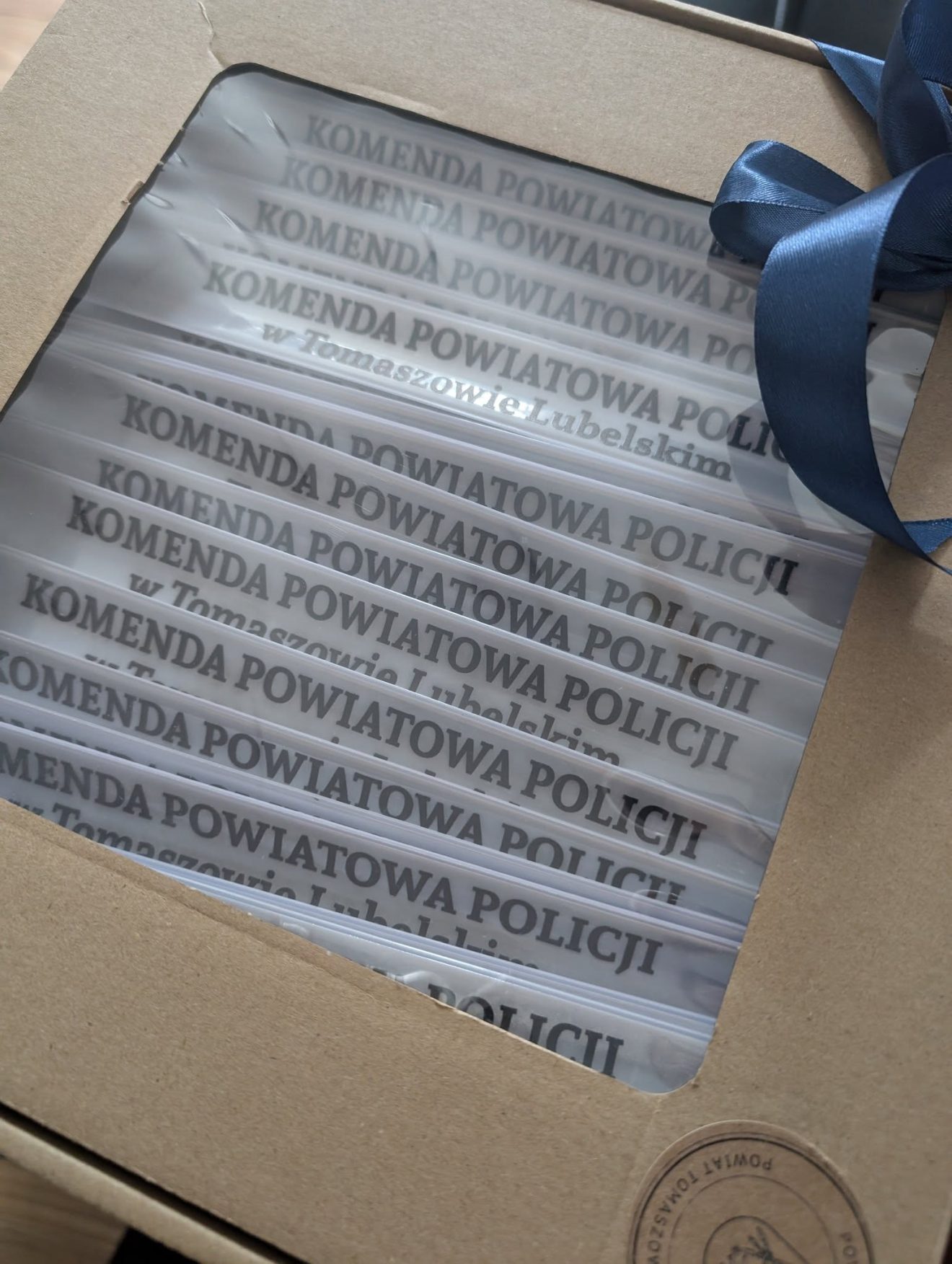 Opaski odblaskowe dla mieszkańców powiatu