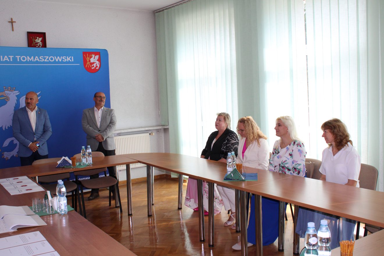 Wręczenie aktów nadania stopnia awansu zawodowego nauczyciela mianowanego
