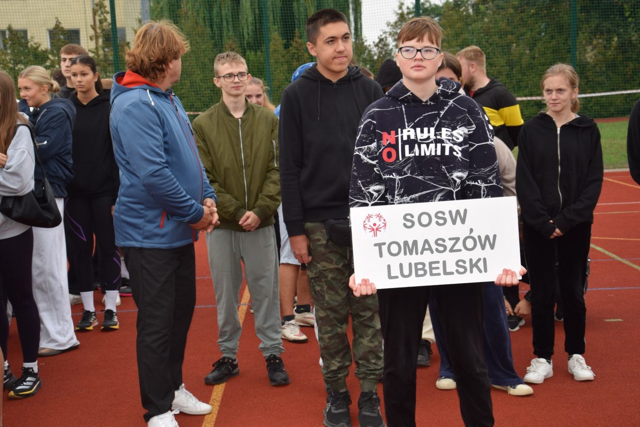 III Święto Sportu Młodzieży Powiatu Tomaszowskiego Szkół Ponadpodstawowych