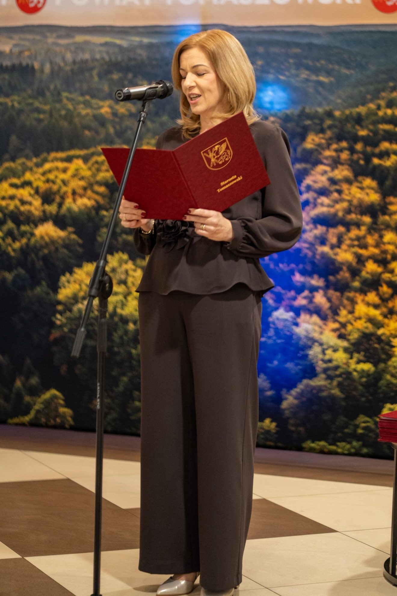 Obchody Dnia Pracownika Socjalnego zorganizowane przez Powiatowe Centrum Pomocy Rodzinie w Tomaszowie Lubelskim