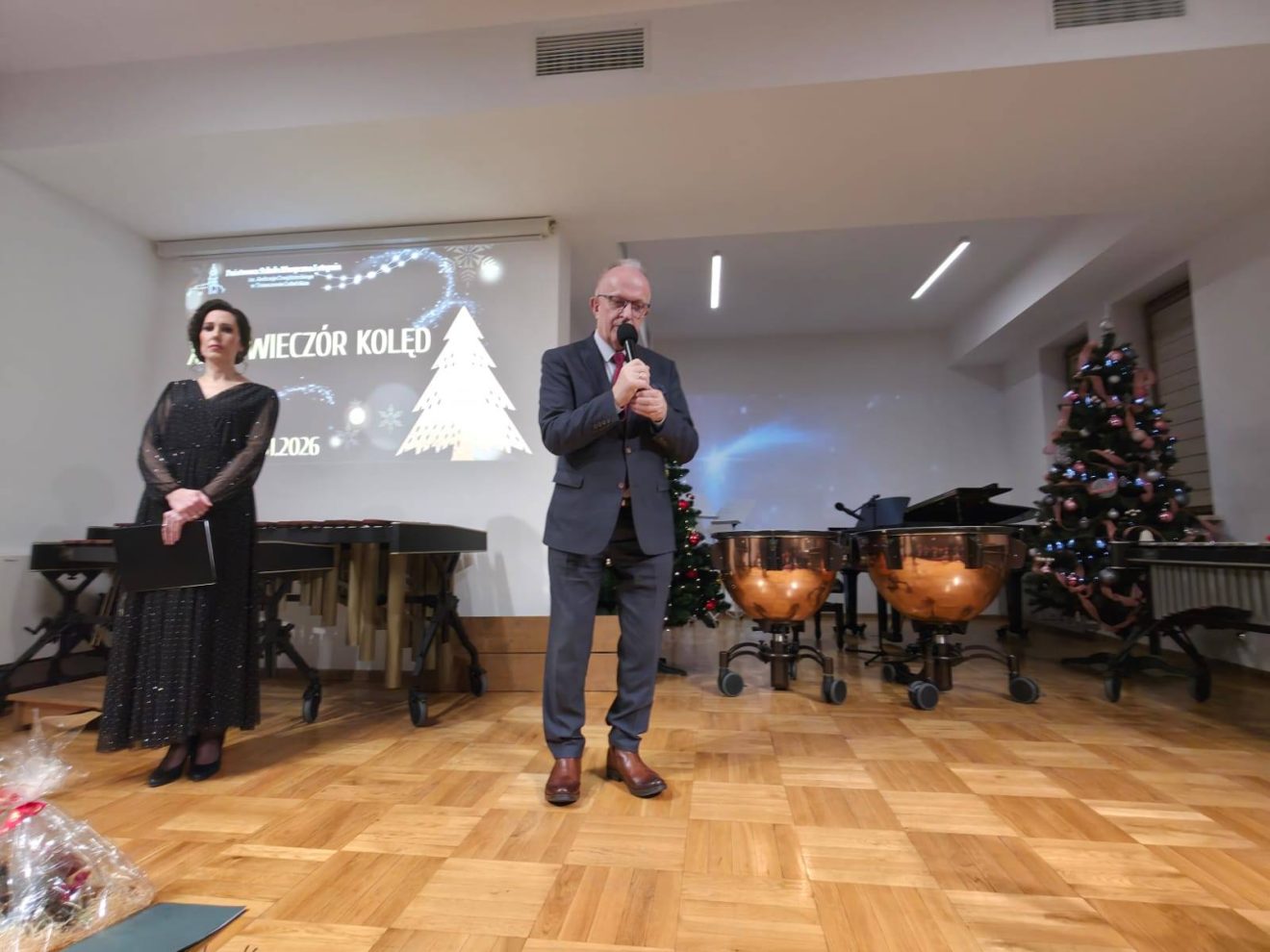 Koncert kolęd i pastorałek pn. „Kolędy – tradycja, która wciąż brzmi”,  w Państwowej Szkole Muzycznej I stopnia im. A. Cwojdzińskiego w Tomaszowie Lubelskim