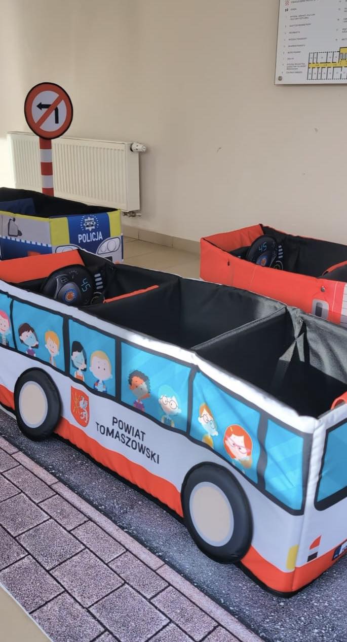 przekazanie miasteczka drogowego policji