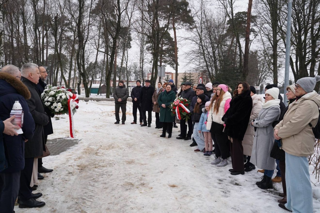 Uroczyste upamiętnienie śp. Jana Olszewskiego