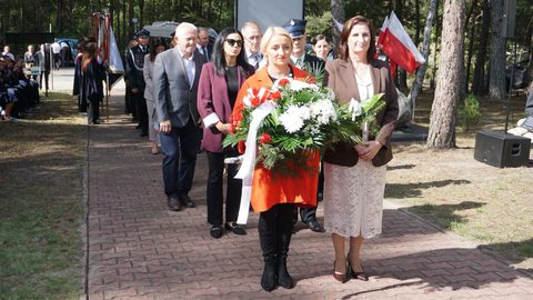 złożenie wieńców