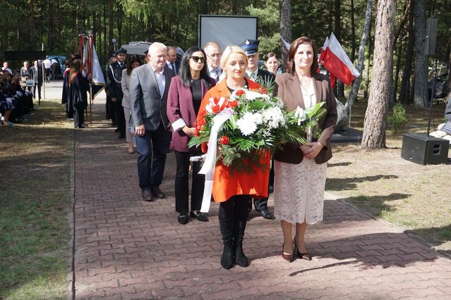 złożenie wieńców